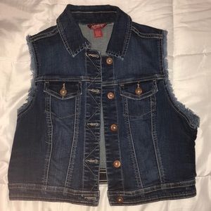 Denim Cropped Jacket/Vest